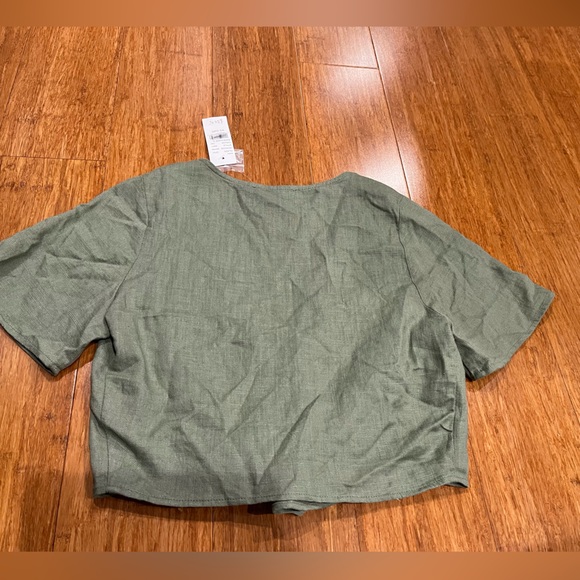NWT LA HEARTS Button Down Front Tie Cropped Top in Sage Green Size XS - Picture 3 of 5